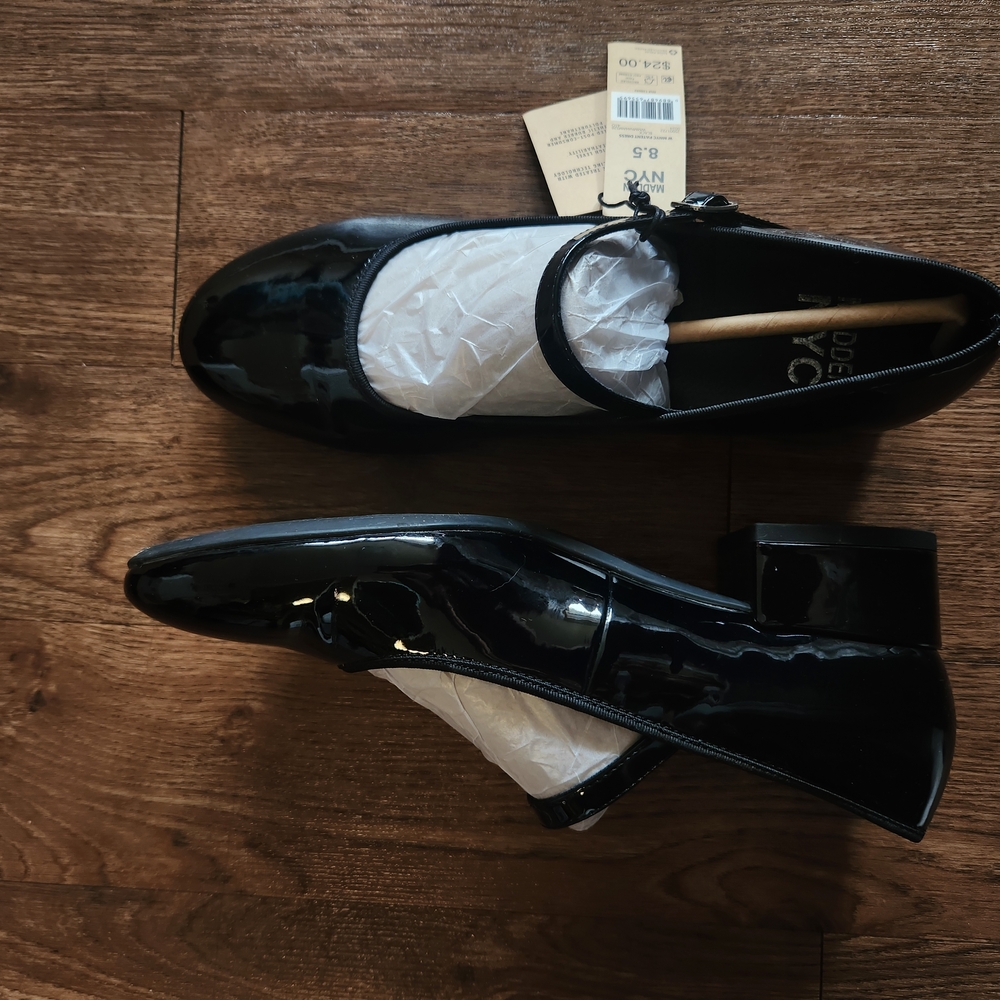 Black Patent Leather Mary Jane Shoes